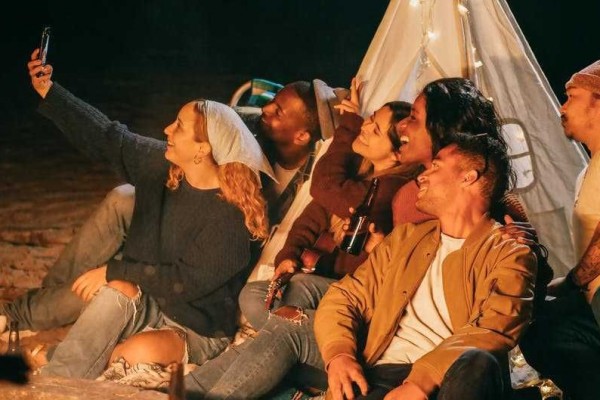 5 Ide Seru yang Bisa Dicoba kalau Mau Reuni Bareng Teman Lama