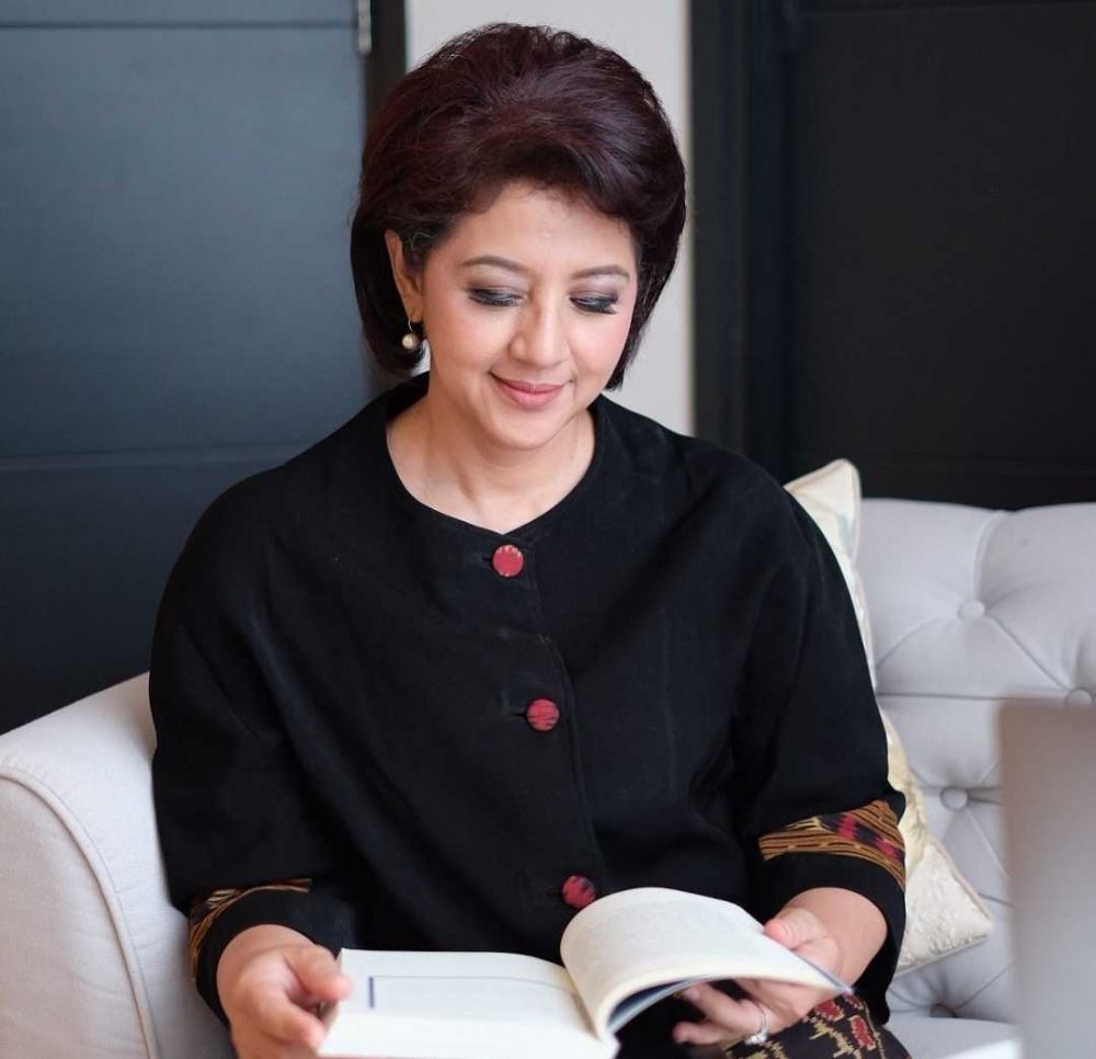 Ganti Profesi, 9 Potret Terbaru Eks Presenter Berita Hits
