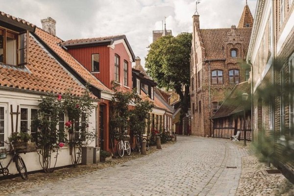 7 Fakta Menarik Ribe, Kota Tertua di Denmark yang Menawan