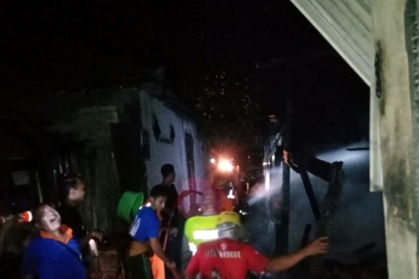 Terjebak Dalam Kebakaran Rumah, Sri Meninggal