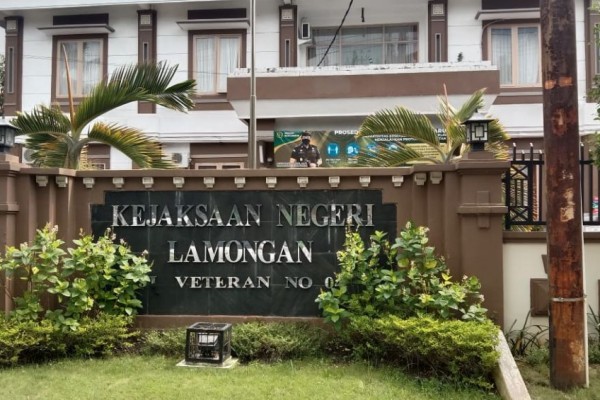 Korupsi Bantuan Kelompok Tani Rp60 juta, Camat Solokuro Ditahan