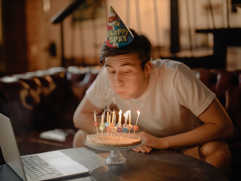 Ucapan Ulang Tahun Selain Happy Birthday, Kekinian dan Gak Pasaran 