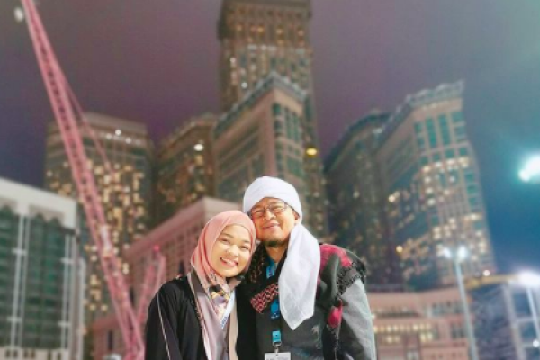 9 Momen Kedekatan Ghaida Tsurayya dan Aa Gym, Sulung Kesayangan