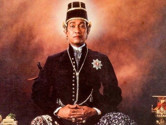 Profil Gubernur DI Yogyakarta Sri Sultan  Hamengku Buwono X