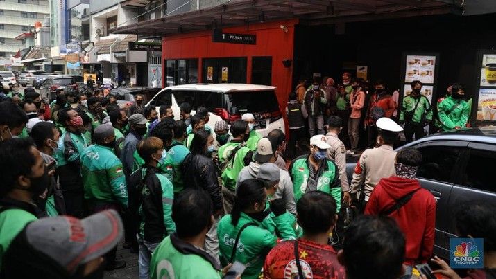Kerumunan BTS Meal, 12 Gerai McD Kota Bandung Diminta Bayar Denda