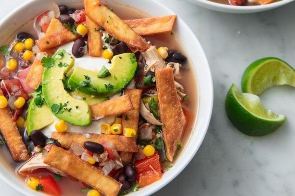 5 Macam Sup Tortilla yang Cocok untuk Kudapan Musim Hujan