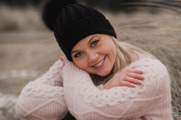 9 Pesona Sunniva Frigstad, Miss Universe Norwegia 2020, Bikin Terpana!