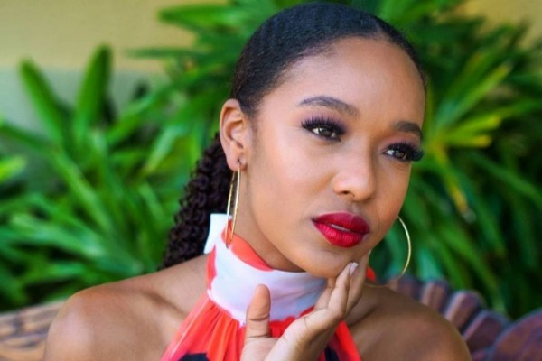 9 Potret Thessaly Zimmerman, Miss Universe Aruba 2021 yang Menawan