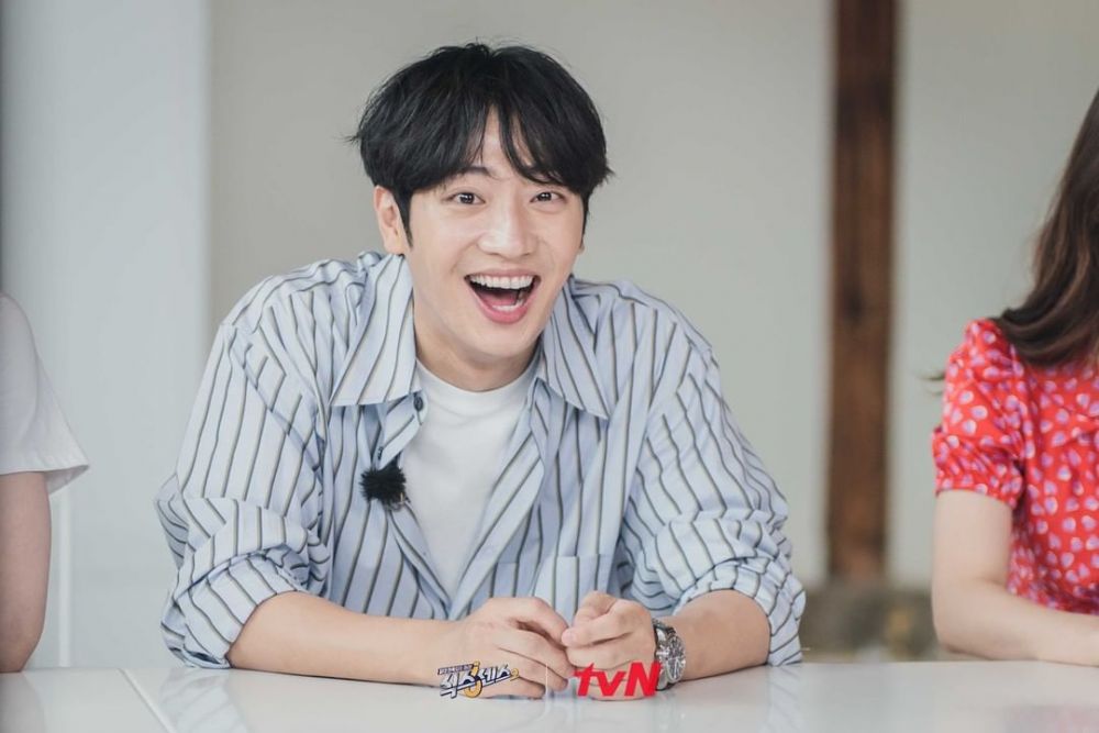 Member Tetap 10 Potret Lee Sang Yeob Di Sixth Sense