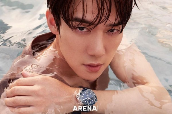 Potret Manly Yoo Yeon Seok Di Arena Korea Edisi Agustus