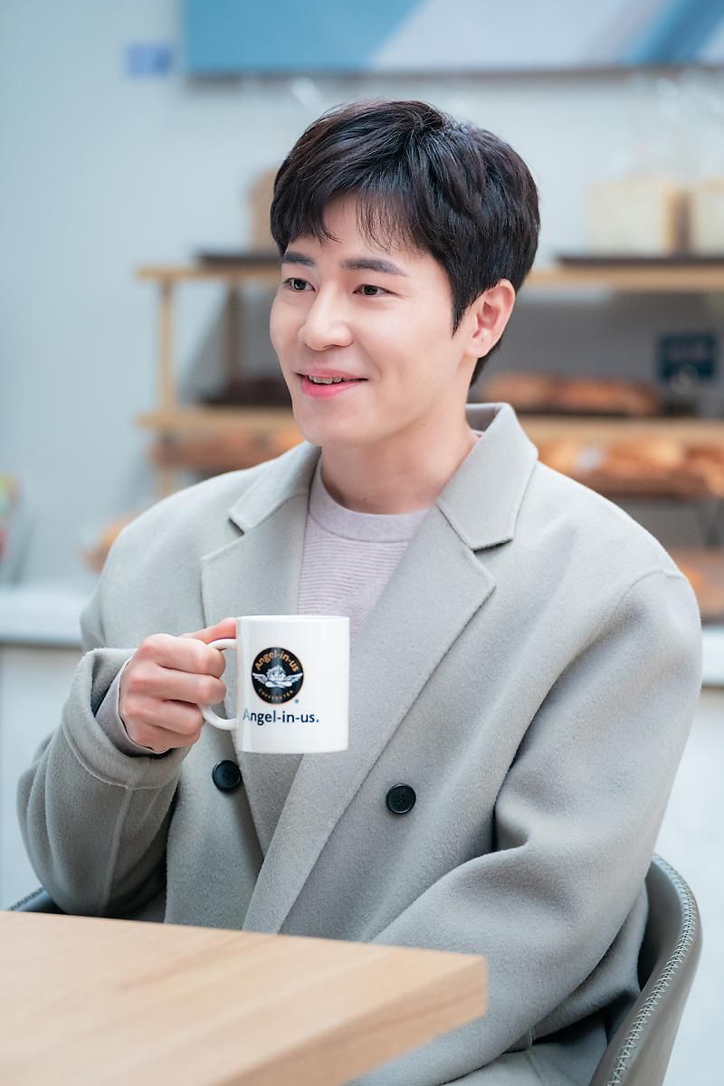 Potret Lee Kyu Hyung Jadi Cameo Hospital Playlist 2