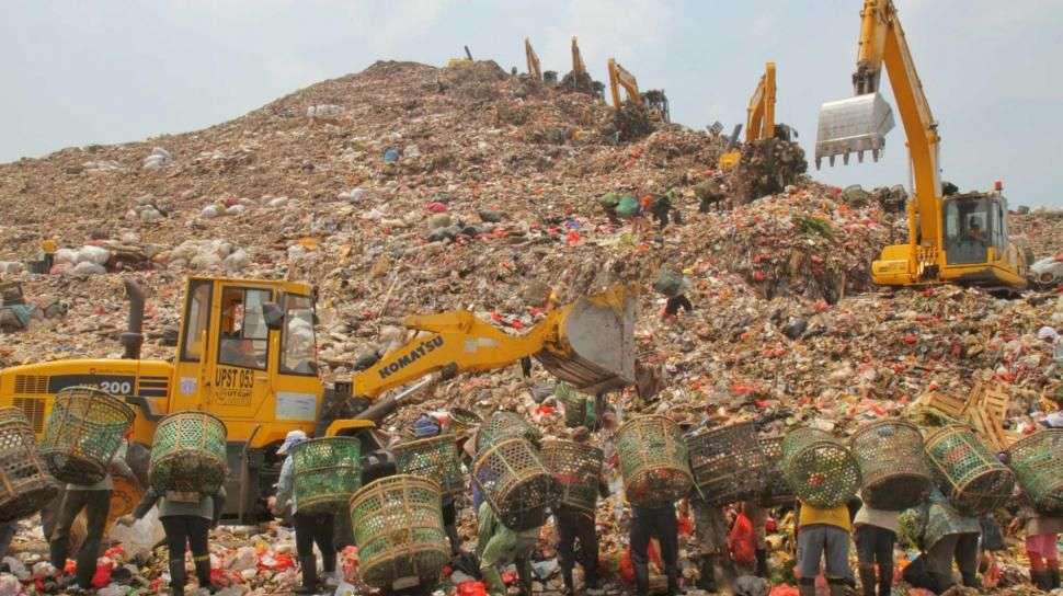 Sampah Di Bantargebang Penuh, Anies: Mari Kita Kurangi