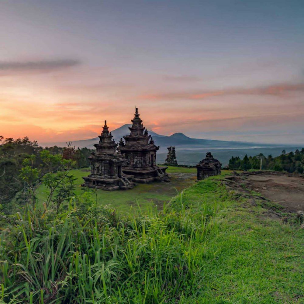 9 Tempat Melihat Sunrise terbaik di Jawa Tengah