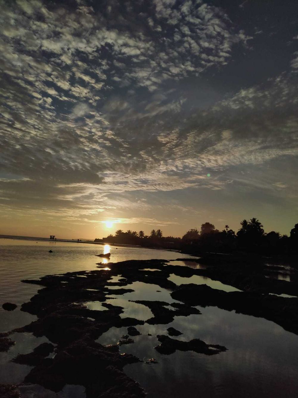 5 Tempat Paling Indah untuk Menikmati Sunset di Pulau Biak Numfor