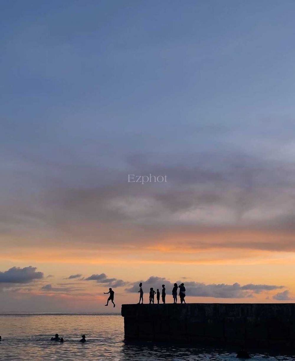 5 Tempat Paling Indah untuk Menikmati Sunset di Pulau Biak Numfor