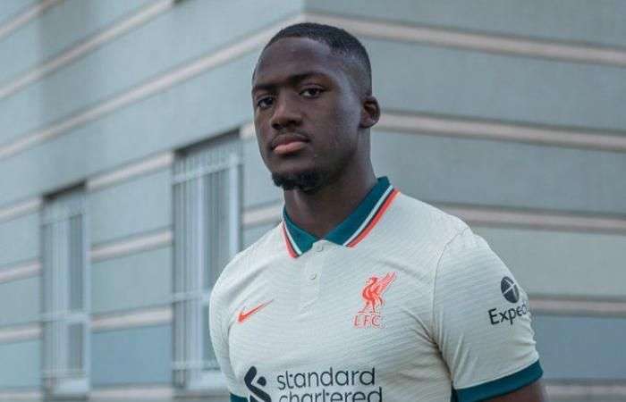 5 Bek Prancis Yang Pernah Membela Liverpool