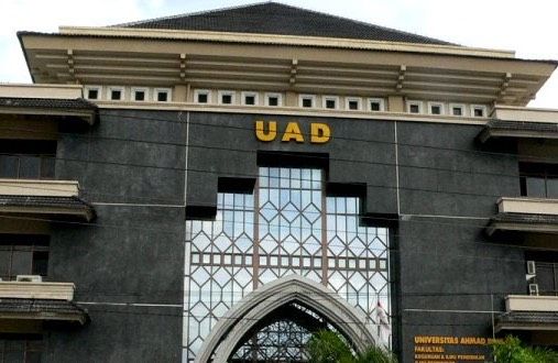 4 Fakta Universitas Ahmad Dahlan Yogyakarta, Kampus Favorit di Jogja!