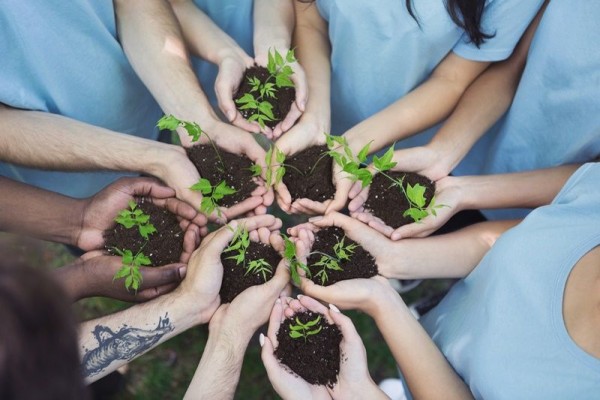 BUMD Jasa Sarana Raih Penghargaan TOP CSR Awards 2022