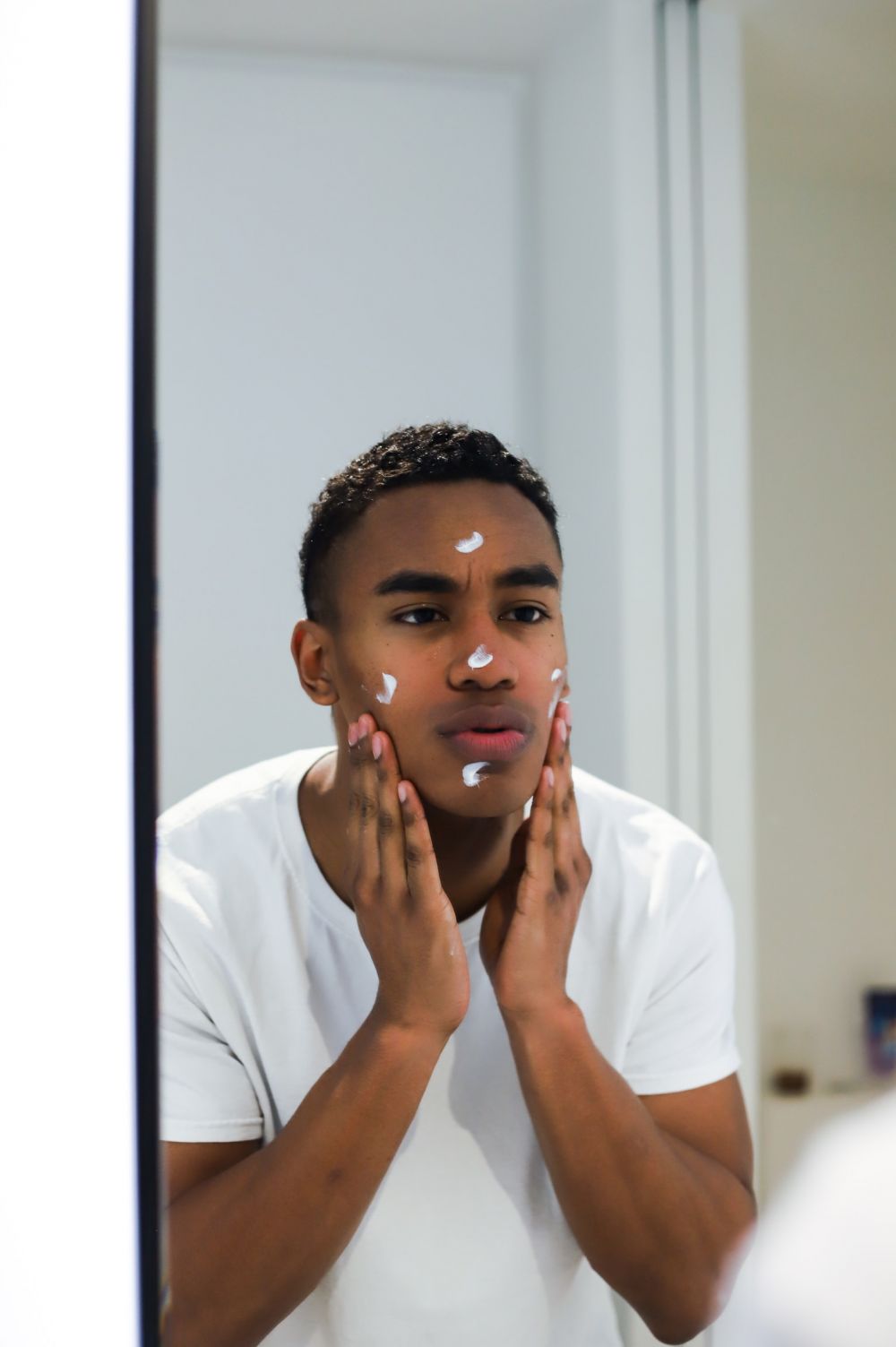 Bro, Here Are 5 Easy Ways To Get Rid Of Acne On The Face