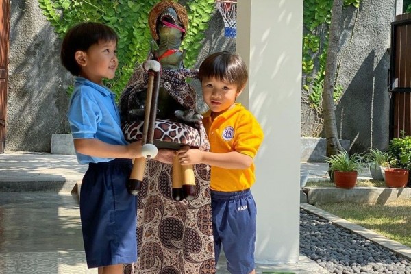 10 Potret Bhai Kaba, Anak Zaskia Mecca, yang Idolakan Ogoh-ogoh Bali