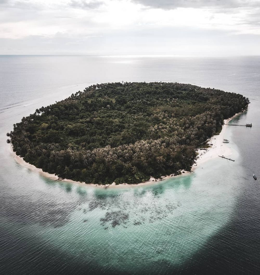6 Pulau Indah yang Wajib Kamu Singgahi Kalau ke Tapanuli Tengah
