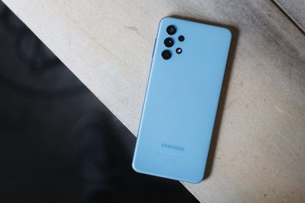 5 HP 5G Paling Murah Juli 2021, Gak Sampai Rp5 Juta