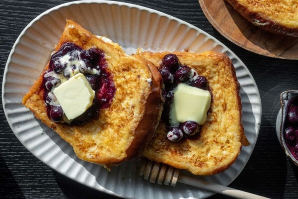 5 Ragam Roti Alpukat yang Bikin Hidangan Makin Sedap