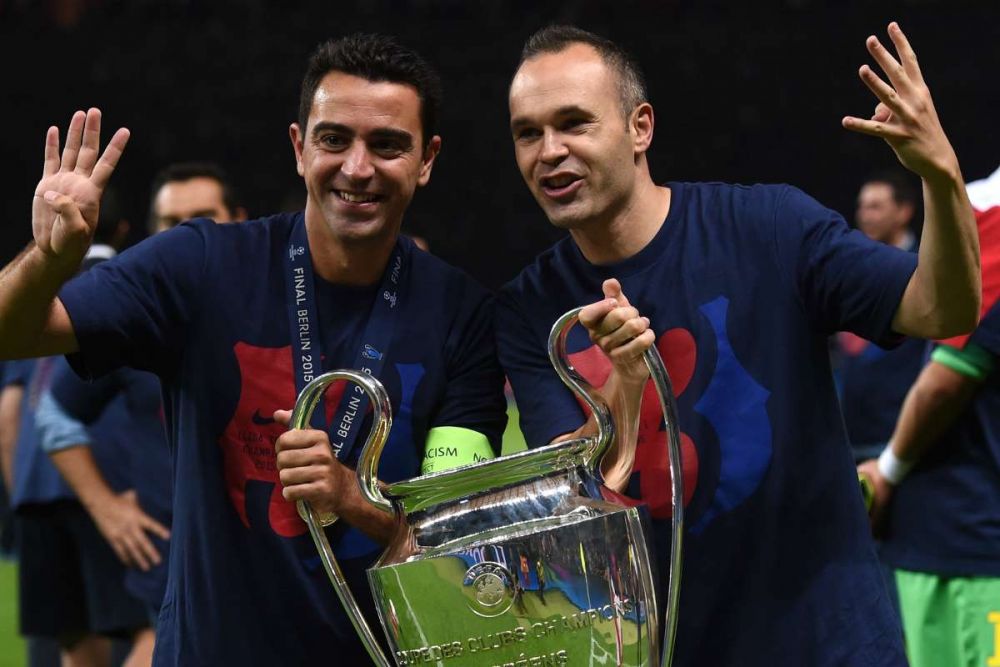 Duet Xavi dan Iniesta Bisa Ancam Posisi Koeman di Barcelona