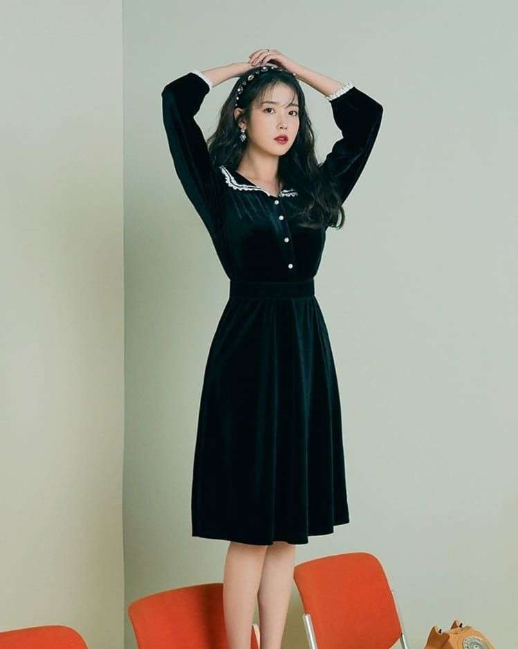 12 Inspirasi Outfit Berbagai Model Dress Ala Iu