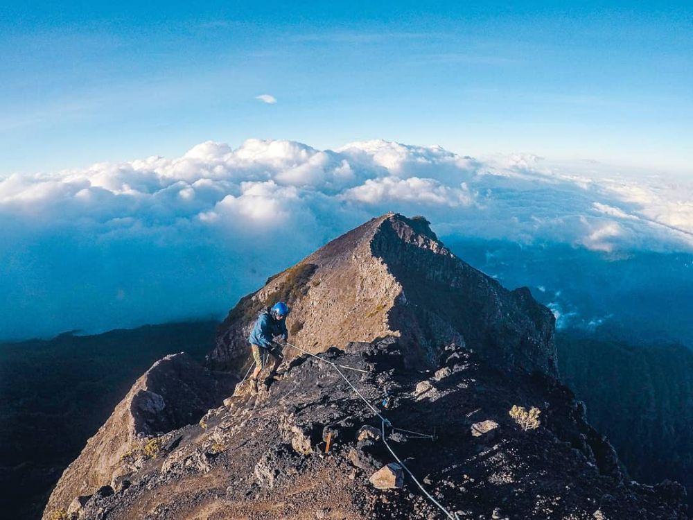 Potret Gunung Raung