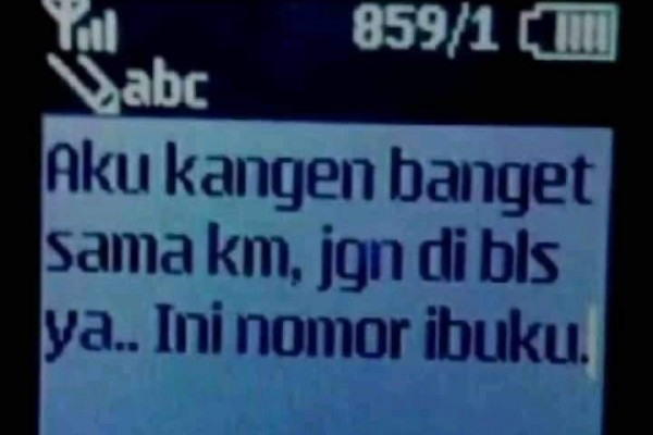 10 Chat Bucin Kocak Ini Bikin Jomblo Gak Bakalan Iri!