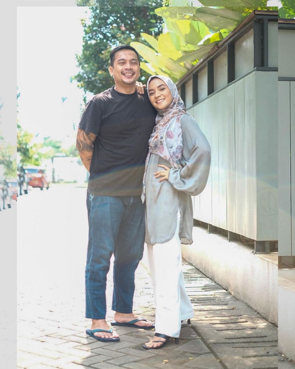 10 Potret Kebersamaan Enno Lerian dan Suami yang Harmonis