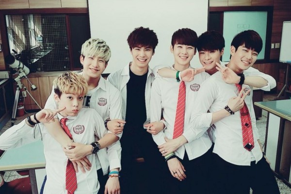 12 Potret Keakraban Member ASTRO Sebelum Resmi Debut, Bikin Nostalgia!