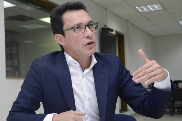 Dapat Ancaman Pembunuhan, Gubernur di Kolombia Kabur ke LN