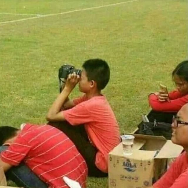 10 Momen Orang Bercanda Garing Ini Pancing Gelak Tawa