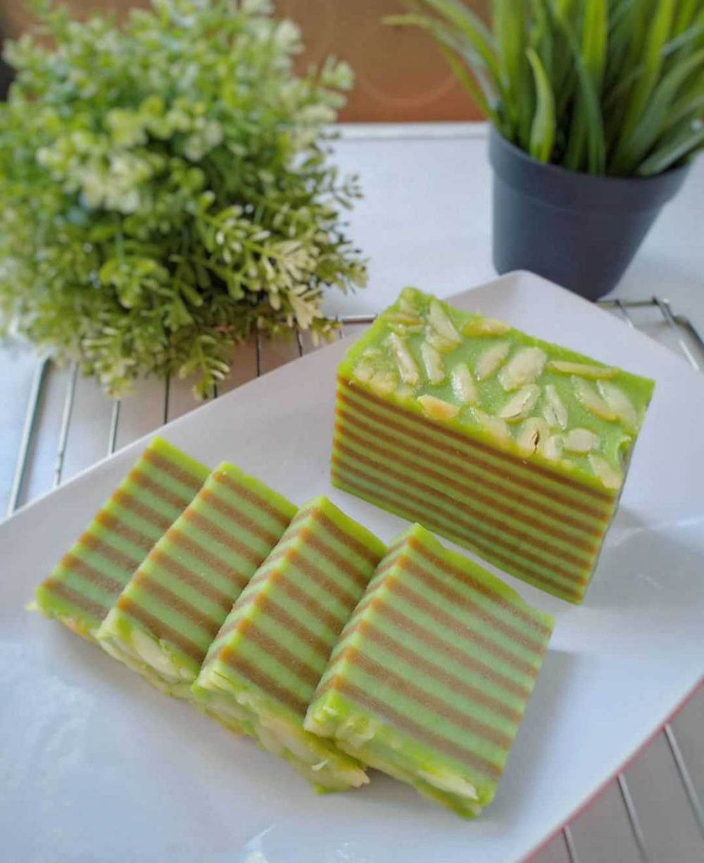 6 Jenis Kue Lapis Khas Nusantara yang Nikmat, Cocok buat Oleh-oleh!