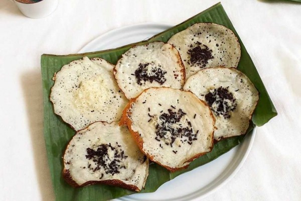 Street Food Cirebon:  Jajanan Legendaris Yang Bikin Ketagihan