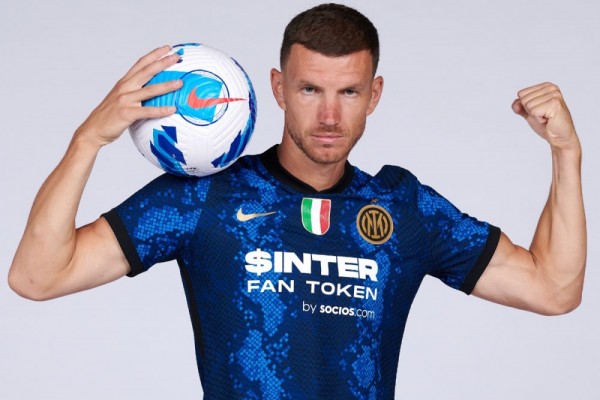 5 Pemain yang Pernah Membela AS Roma dan Inter Milan, Dzeko Terbaru!