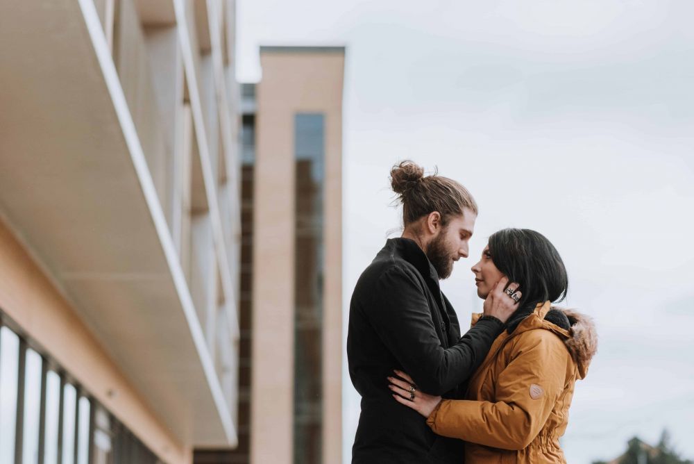 5 Cara Menemukan Pasangan yang Pas, Dia Selalu Ada saat Suka dan Duka 