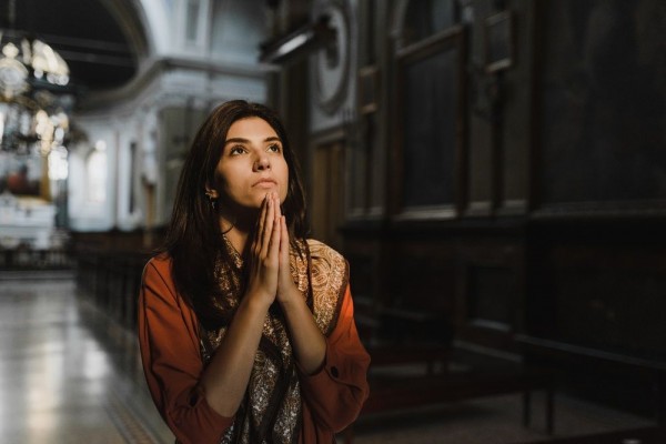 5 Zodiak Ternyata Punya Ketertarikan Lebih Dunia Supranatural