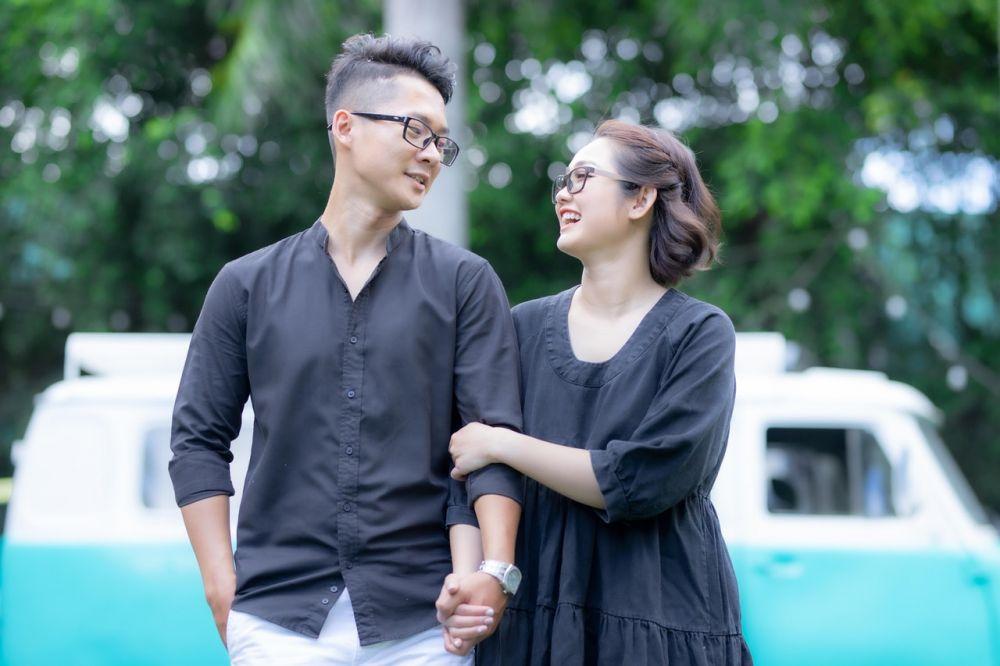 6 Topik Pembicaraan Yang Bikin Hubungan Makin Romantis