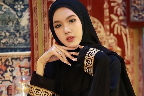 9 Artis Thailand Yang Beragama Islam Banyak Blasteran Indo