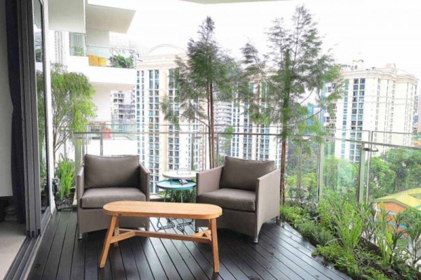 8 Ide Taman Mungil untuk Menghijaukan Balkon Apartemen Kamu 