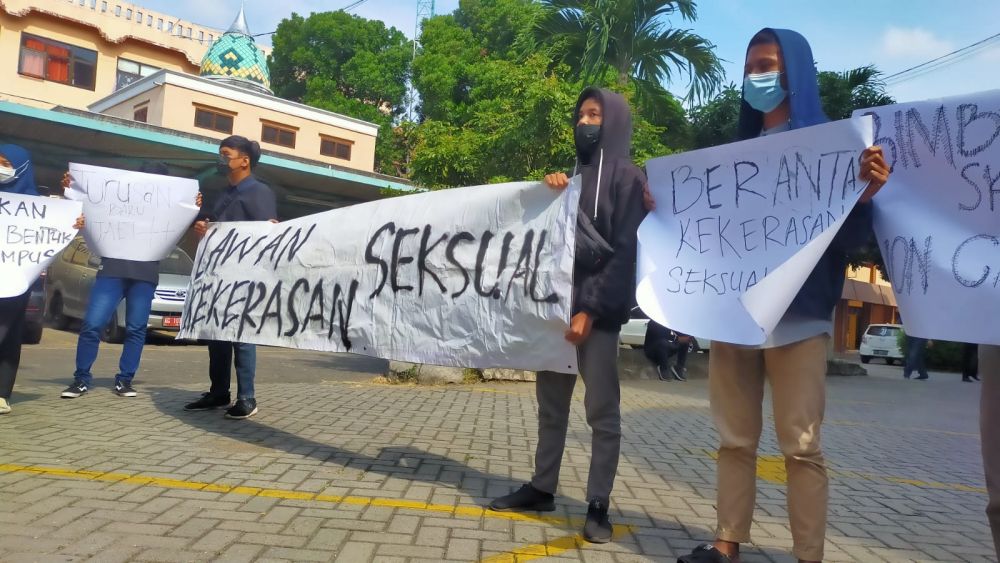 Pelecehan Seksual Di Iain Kediri Mahasiswa Gelar Unjuk Rasa