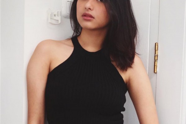 9 Inspirasi OOTD serba Hitam Ala Amanda Khairunnisa, Casual dan Edgy!