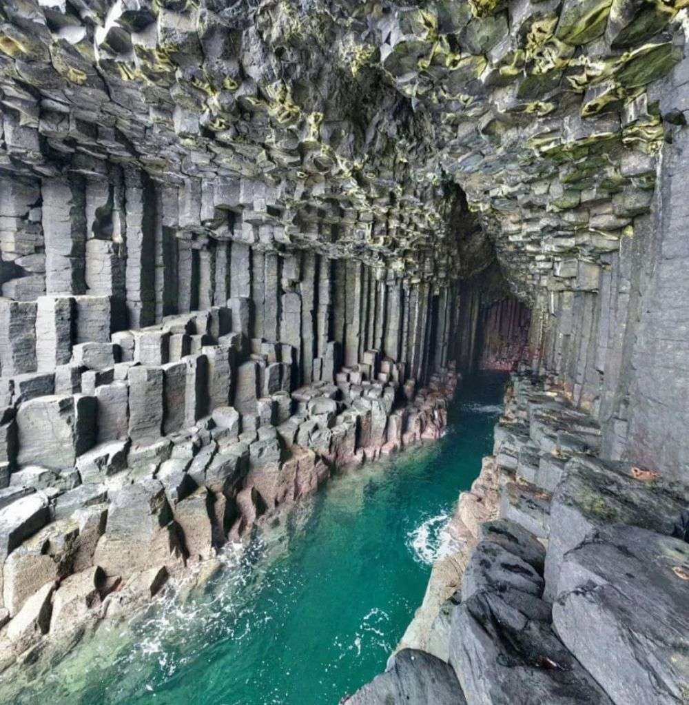 9 Potret Fingals Cave Di Skotlandia Gua Laut Terpopuler