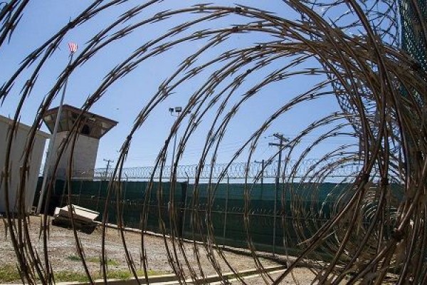 Biden Siap Buka Kembali Kamp Migran di Guantanamo