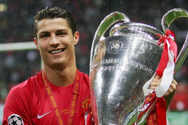 5 Momen Terindah CR7 di Liga Champions Bersama Manchester United