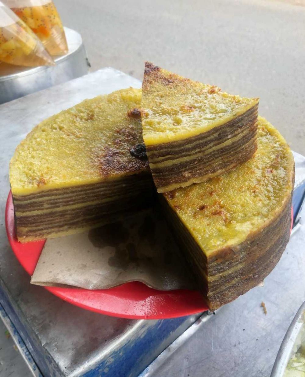 10 Kue Tradisional Khas Kalimantan Selatan, Unik dan Lezat!