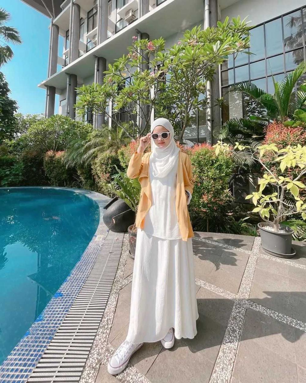 7 Warna Jilbab Netral yang Harus Dimiliki Hijabers